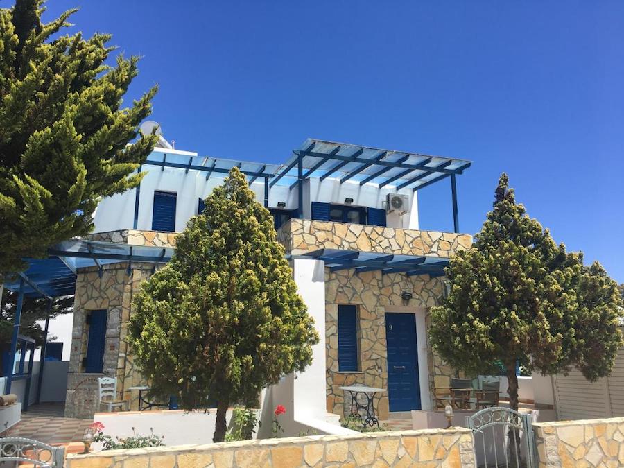 Greece Travel Blog_Best Places To Stay On Serifos_Serifos Palace