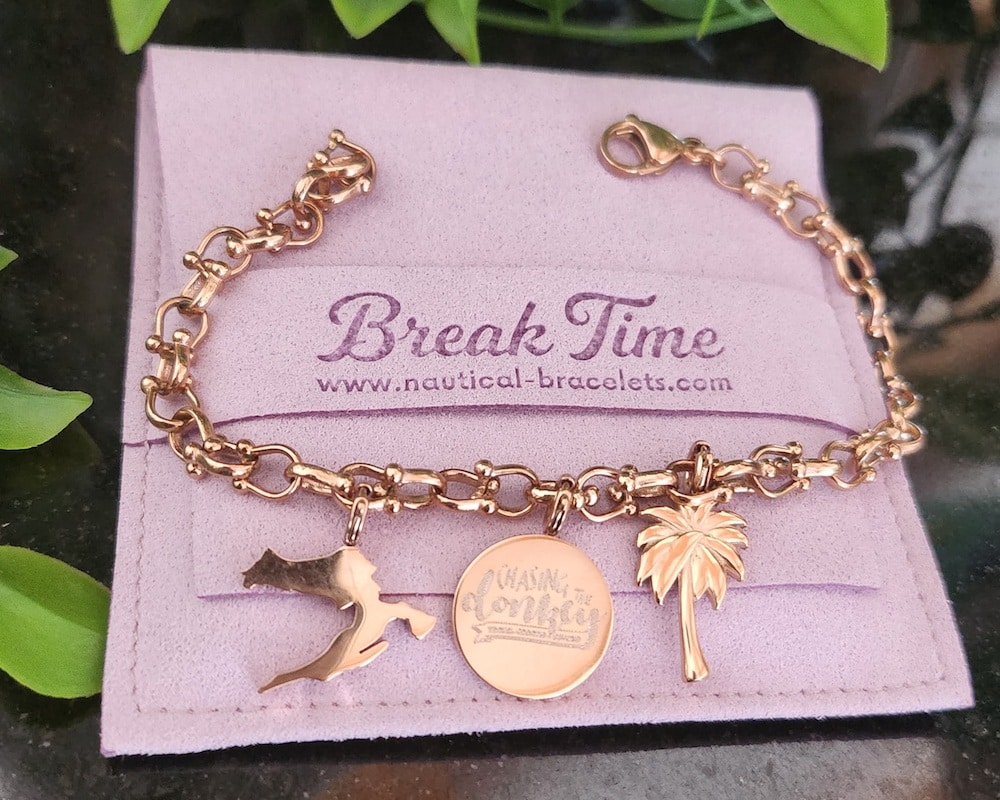 BEST SOUVENIRS IN CROATI_BRACELET WITH MY LOGO