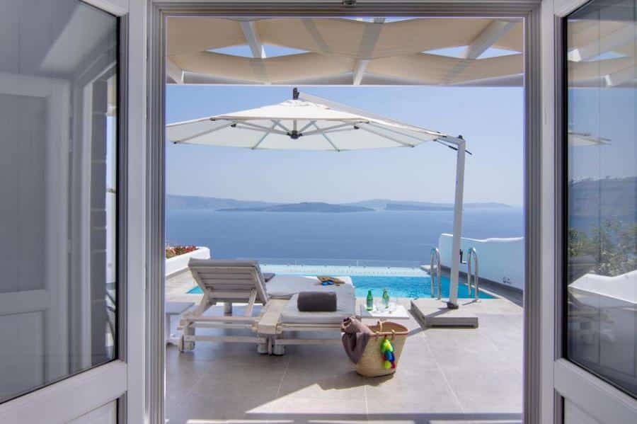 Greece Travel Blog_Best Places To Stay In Santorini_Santorini Secret Suites & Spa